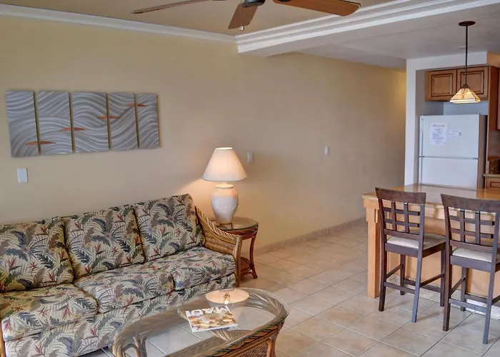 Hale Kai O\'Kihei 302